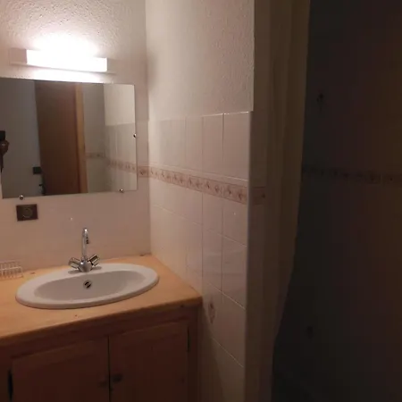 Apartment Le Chardonnet - A 200 M Des Psites Avec Belle Vue Mae-3275